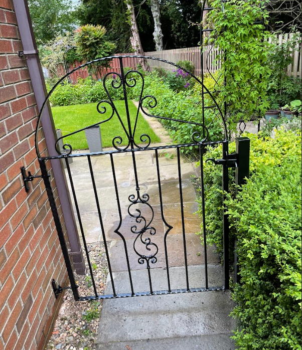 Side Gate Edinburgh